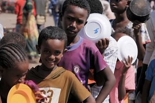 Etíopes fogem da guerra