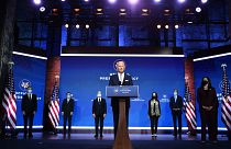 الرئيس الأمريكي المنتخب جو بايدن يقدم أعضاء فريق أمن قومي متمرس قال إنه مستعد لاستئناف قيادة الولايات المتحدة للعالم،  ويلمنجتون، ديلاوير، 24 نوفمبر 2020