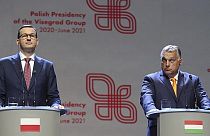 رئيسا وزراء المجر فيكتور أوربان وبولندا ماتيوس مورافيسكي / في لوبلين ، بولندا ، 19 سبتمبر 2020.