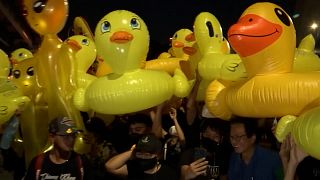 اردک‌های زرد دموکراسی‌خواهان تایلندی دوباره به خیابان‌ها آمدند