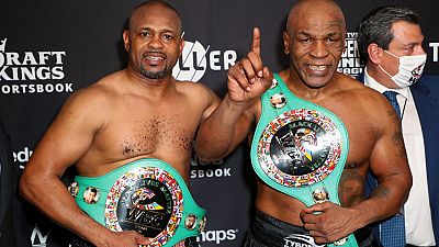 Combate nulo entre Tyson y Jones Jr. en la vuelta de dos 'grandes' al cuadrilátero