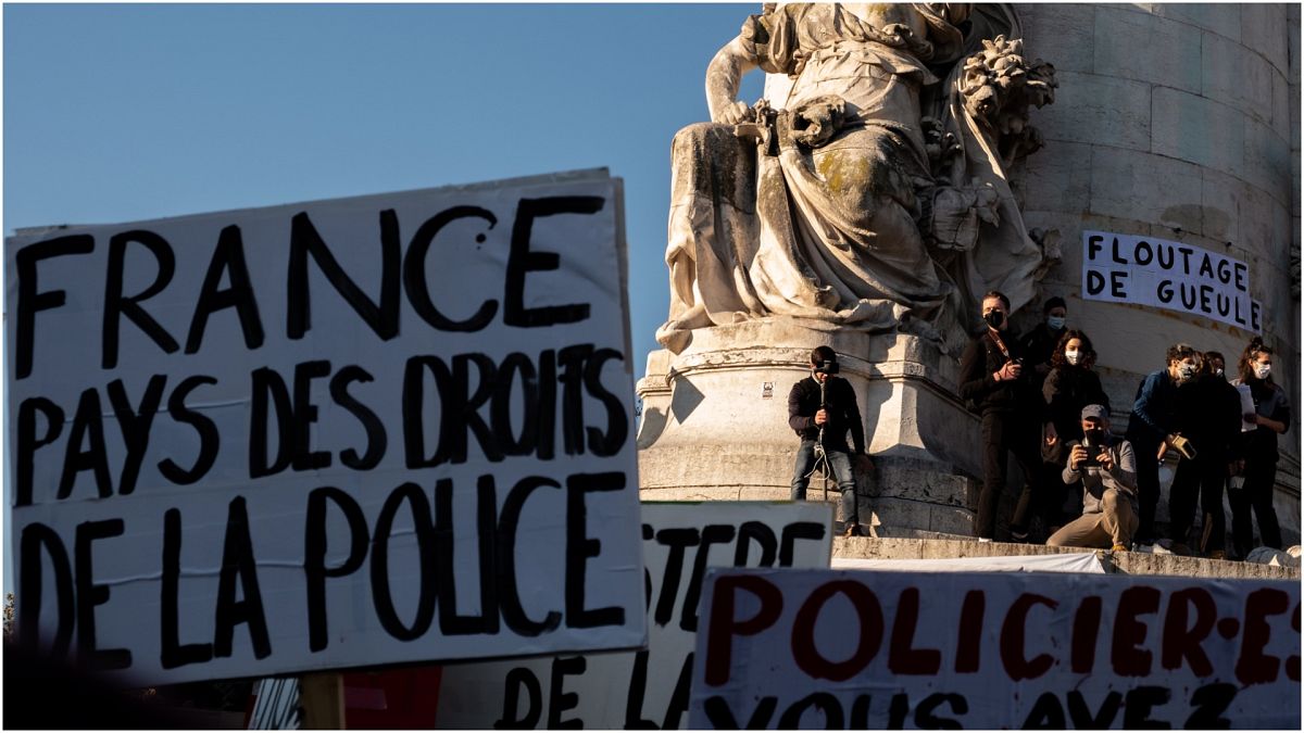 من مظاهرات عمت باريس ضد عنف رجال الأمن