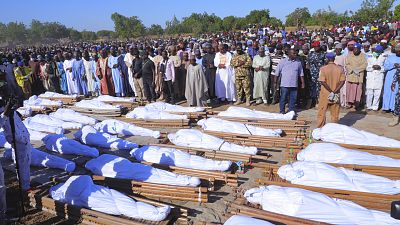 Massaker in Nigeria - Dutzende Männer und Frauen bei Reisernte getötet