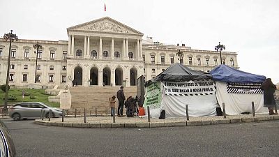Huelga de hambre frente al Parlamento portugués por las restricciones 