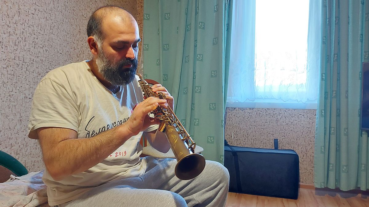 Pavel Arakelian, a well-known Belarusian jazz, blues, and rock musician, was arrested on November 7.