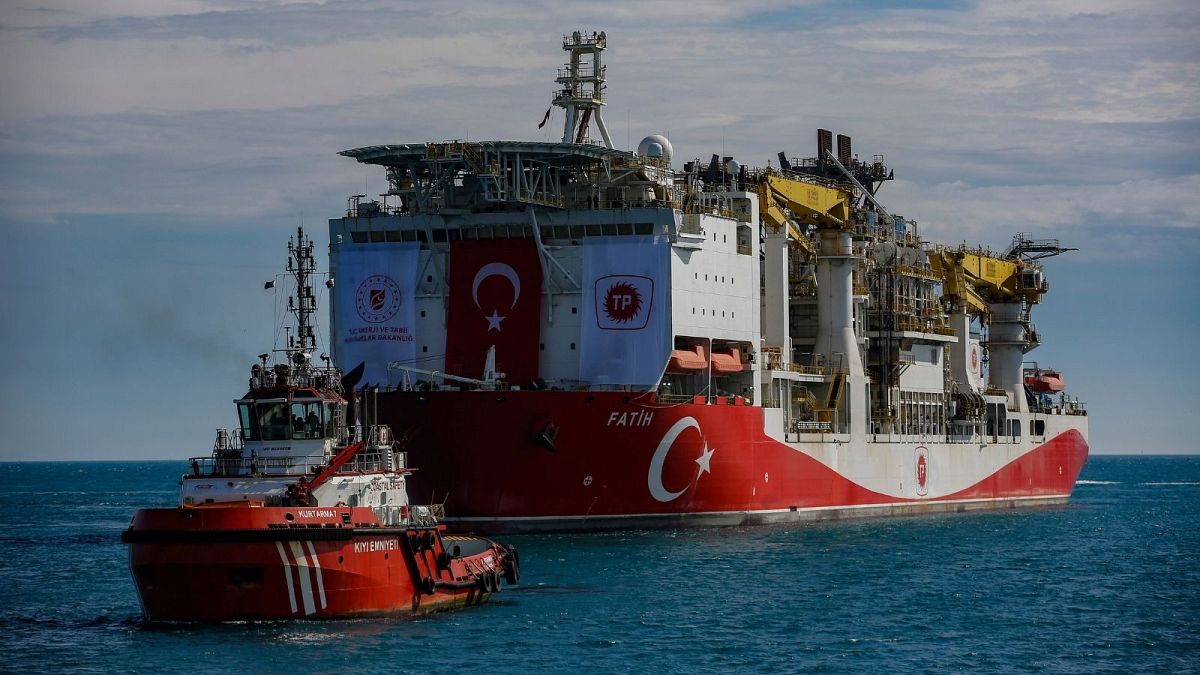 کشتی حفّاری ترکیه در آبهای این کشور