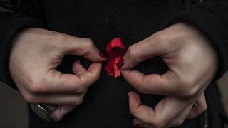Rote Schleifen Symbole des Kampfes gegen AIDS