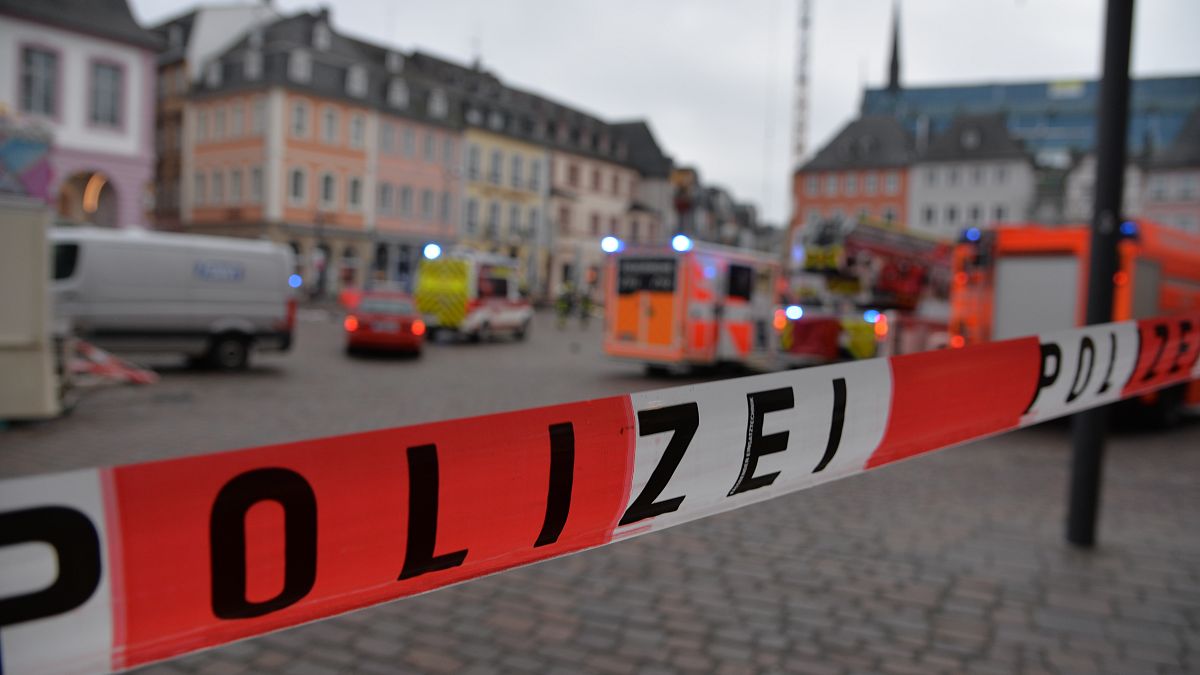 الشرطة الألمانية تفرض طوقاً حول مكان وقوع حادث سير (أرشيف) 