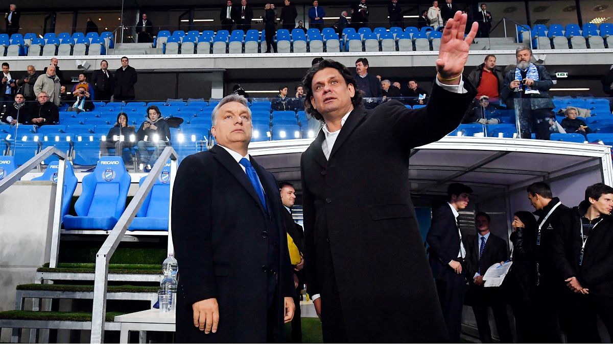 Orbán Viktor miniszterelnök és Deutsch Tamás, az MTK elnöke a Hidegkúti Nándor stadion átadóján 2016-ban