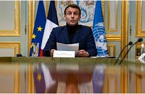 الرئيس الفرنسي خلال إلقائه لكلمته في مؤتمر دعم لبنان