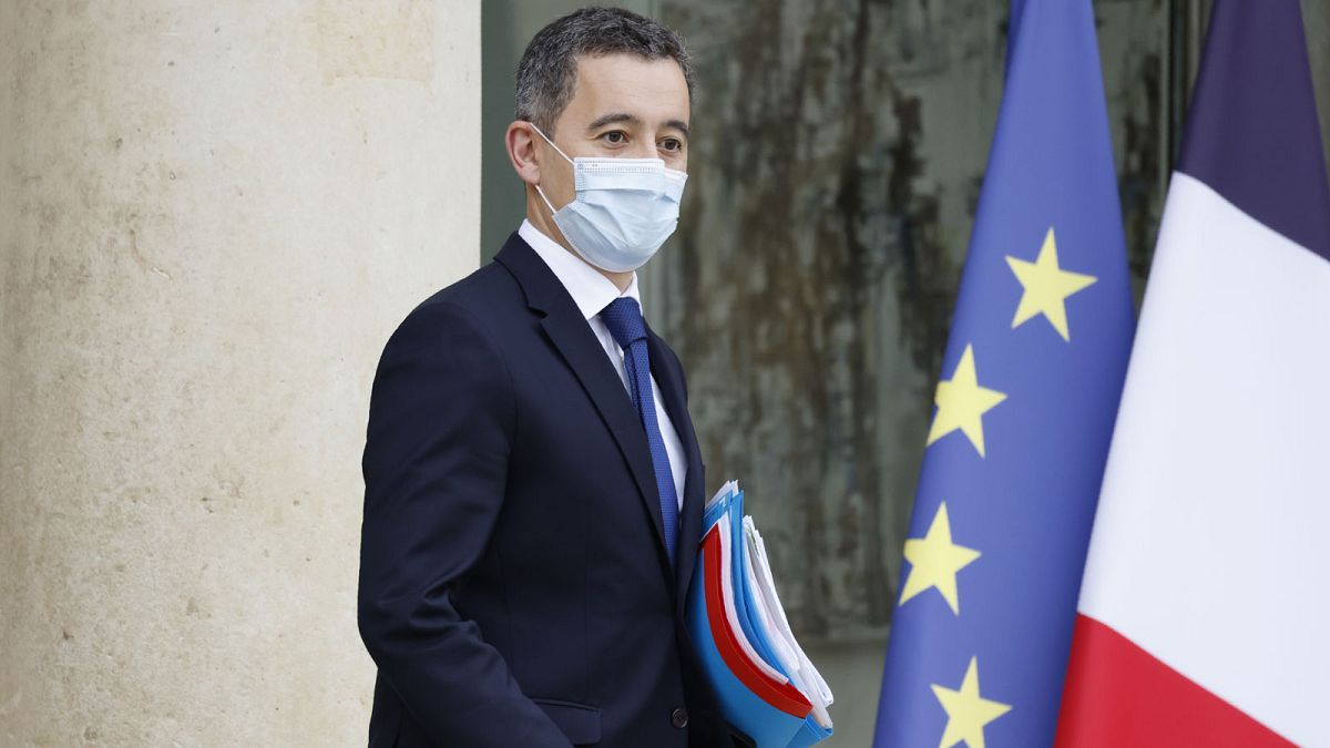 Le ministre français de l'Intérieur, Gérald Darmanin, quittant le palais de l'Elysée, le 2 décembre 2020