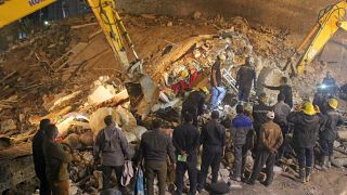 Egypt: rescue underway after building collapse