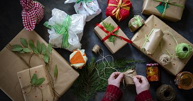 DIY Recyclable Christmas Wrapping – eco empire