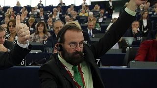 József Szájer, l'eurodeputato coinvolto nell'orgia gay a Bruxelles, al parlamento europeo