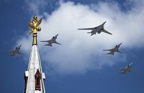 پرواز نمایشی بمب‌افکن‌های روسی در سال ۲۰۲۰/ آرشیو آسوشیتدپرس