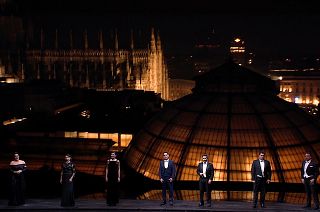 La Scala's dreamlike night