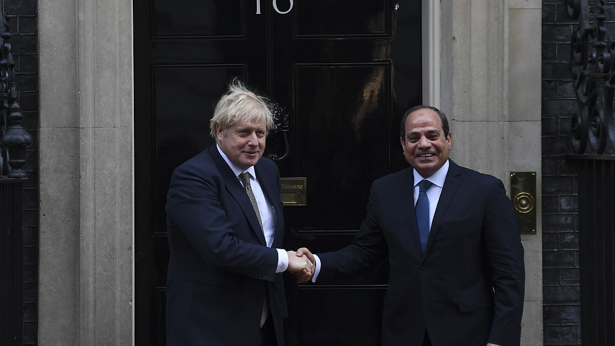 İngiltere Başbakanı Boris Johnson, Mısır Cumhurbaşkanı Abdulfettah el Sisi (21 Ocak 2020/ arşiv) 