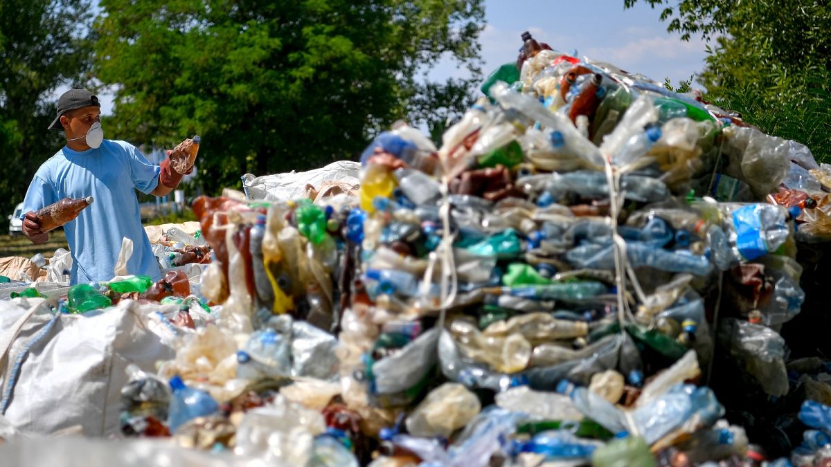 A Tisza hulladékmentesítése (illusztráció)