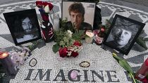 John Lennon homenageado no Central Park de Nova Iorque