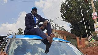 Ugandan presidential candidate campaigns without shoes