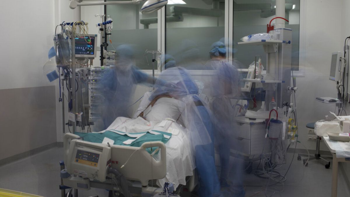 Covid-19: Intensivstation in Krankenhaus in Marseille