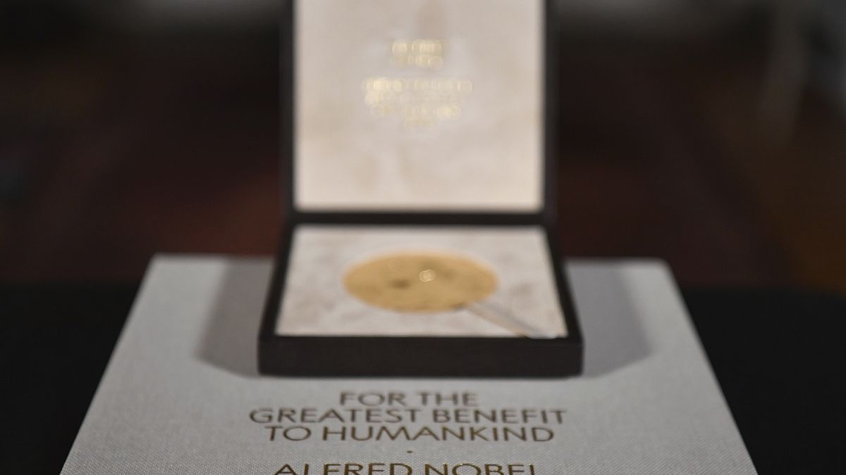 Медаль Нобелевского комитета по медицине. 