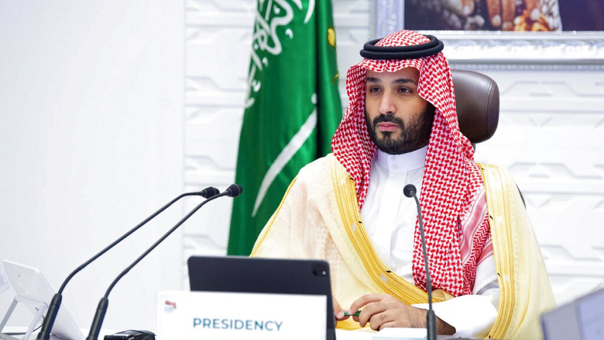 Suudi Veliaht Prens Bin Selman G20 Zirvesi'ne başkanlık ediyor