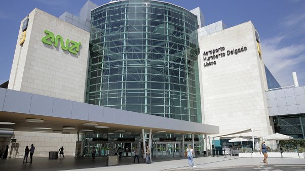 The Ukrainian man tried to enter Portugal without a visa last March and was detained by immigration authorities. The Ukrainian man tried to enter Portugal without a visa last March and was detained by immigration authorities.