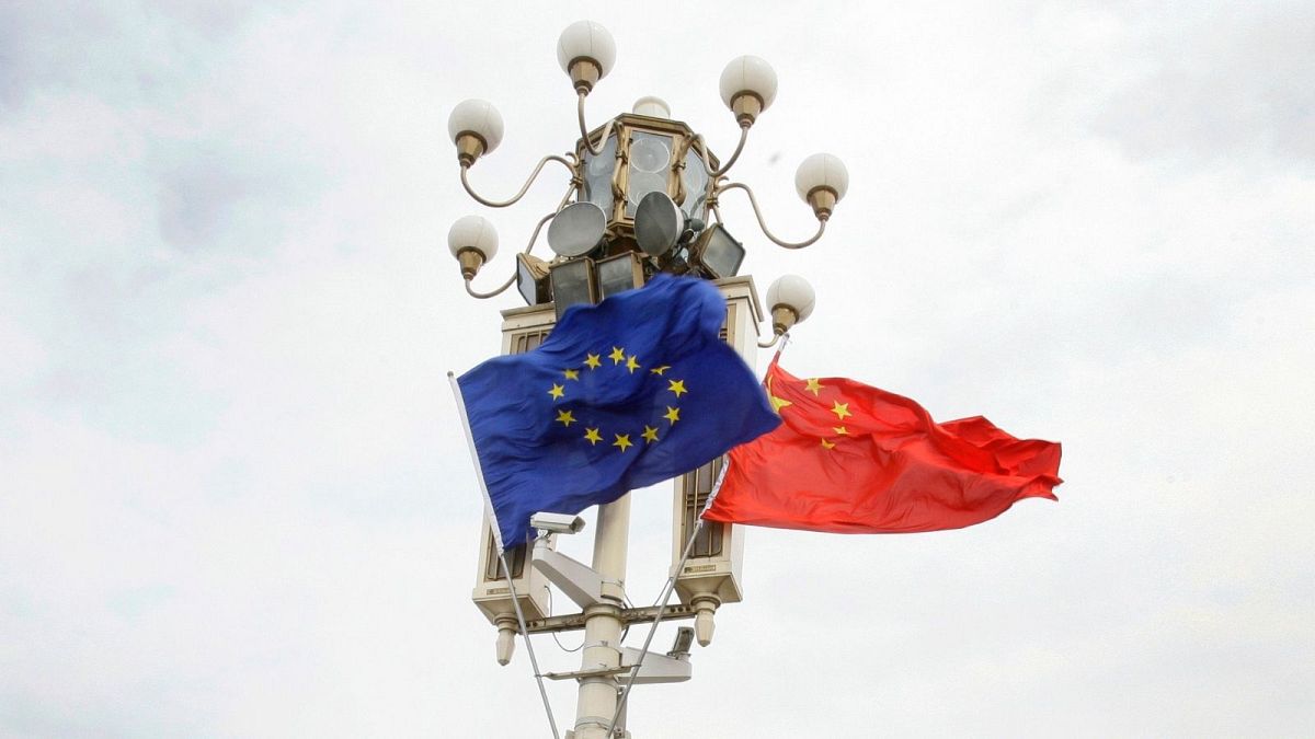 پرچم چین و اتحادیه اروپا