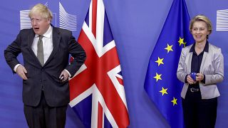 Il premier britannico Boris Johnson e la presidente della Commissione europea Ursula von der Leyen