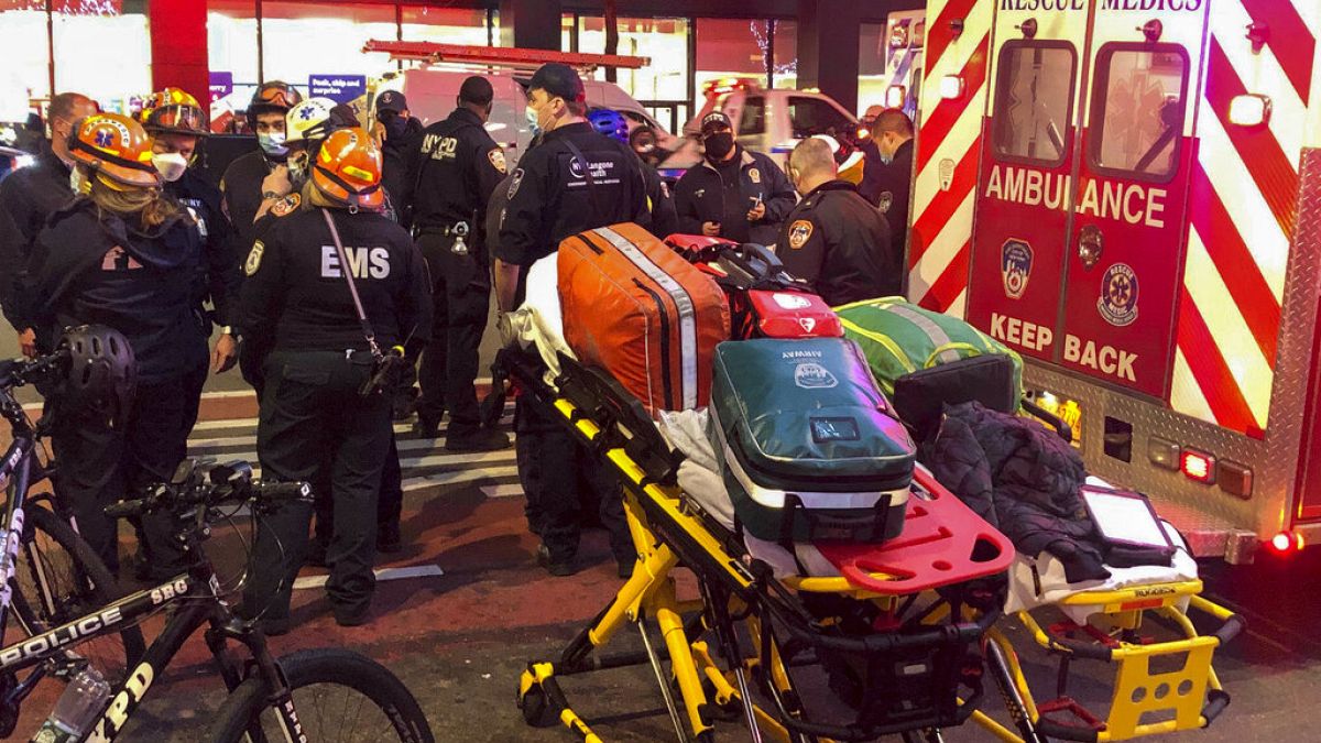 Equipos de emergencia en la zona del atropello en Nueva York