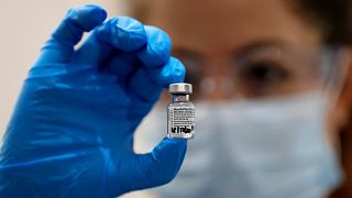 ABD, Pfizer ve BioNTech'in geliştirdiği aşının kullanımını onayladı