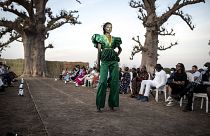 Modenschau unter Affenbrotbäumen: Dakar Fashion Week