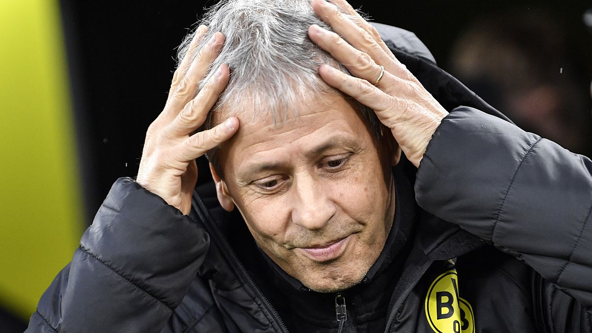 Kirúgta edzőjét a Dortmund