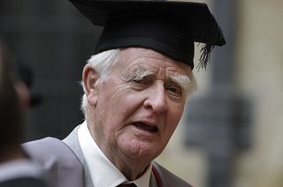 Faleceu John Le Carré, o espião tornado escritor