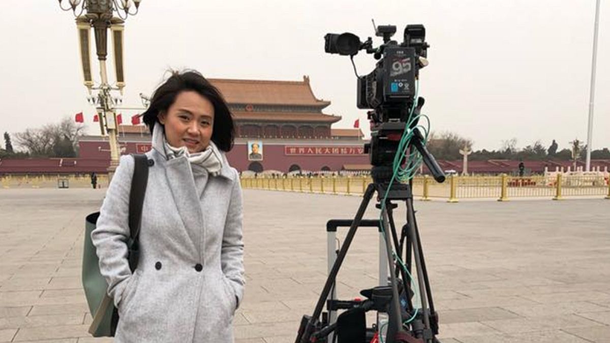 هاز فان، مساعدة صحفية صينية تعمل لصالح شبكة بلومبرغ الإخبارية.