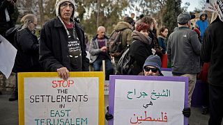 İsrail'in Doğu Kudüs'te yeni yerleşimler inşa etmesi protesto ediliyor