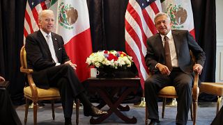Foto de archivo 03/2012. Joe Biden, vicepresidente de EEUU, reunido con el entonces candidato a la presidencia mexicana, López Obrador