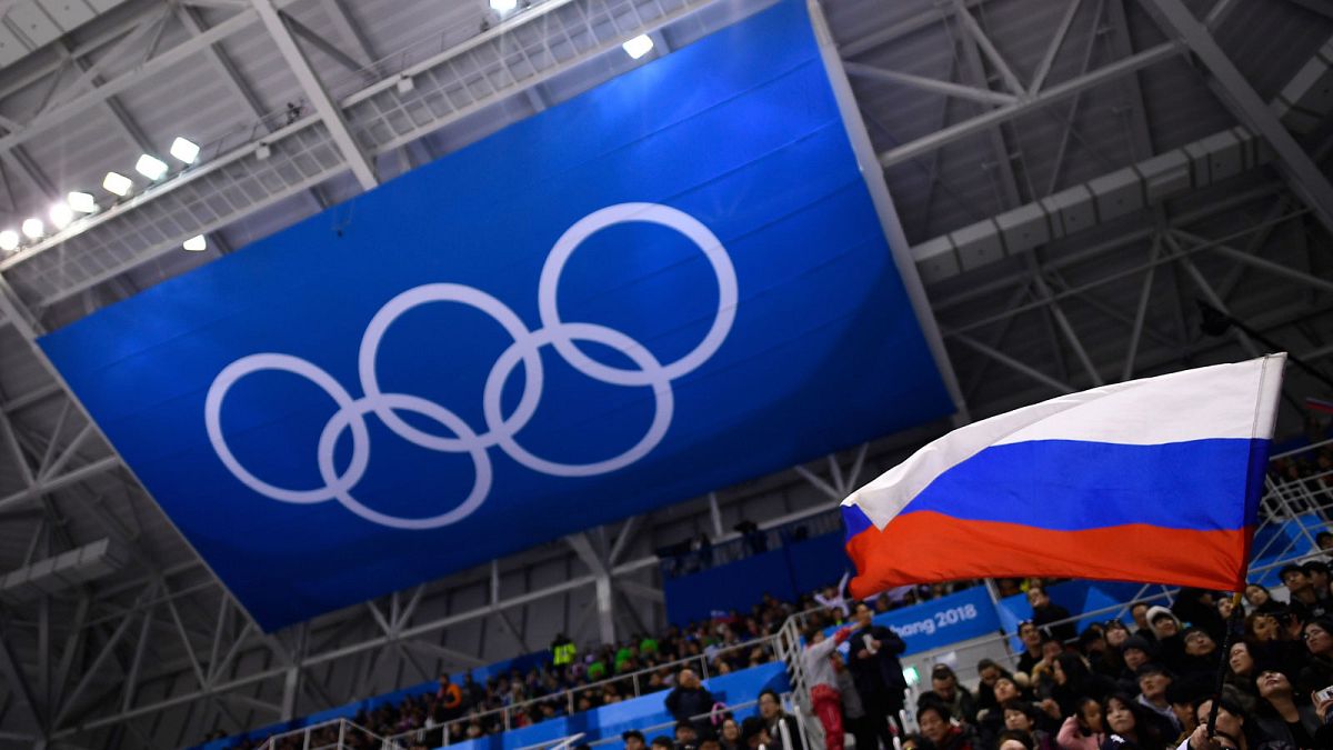 Doping, Russia squalificata per due anni. Niente Olimpiadi e Mondiali