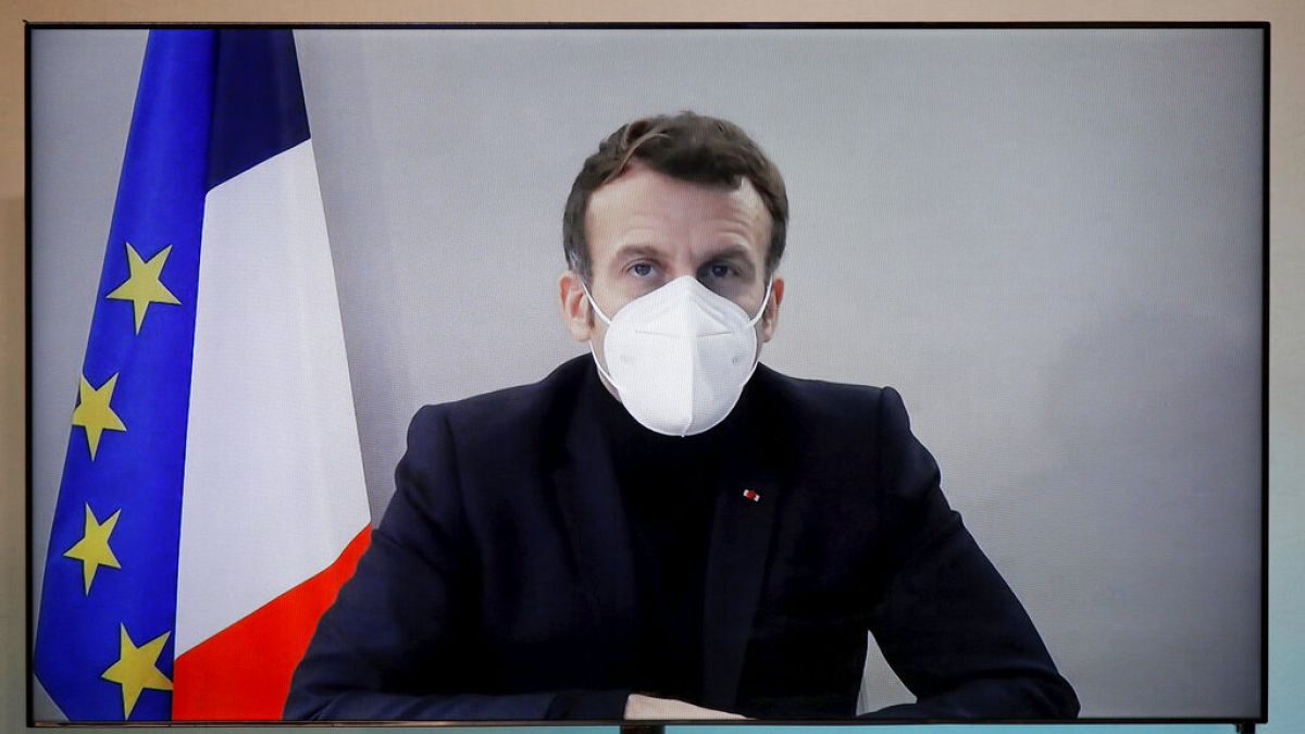 A koronavírusos Emmanuel Macron egy csütörtöki videókonferencián