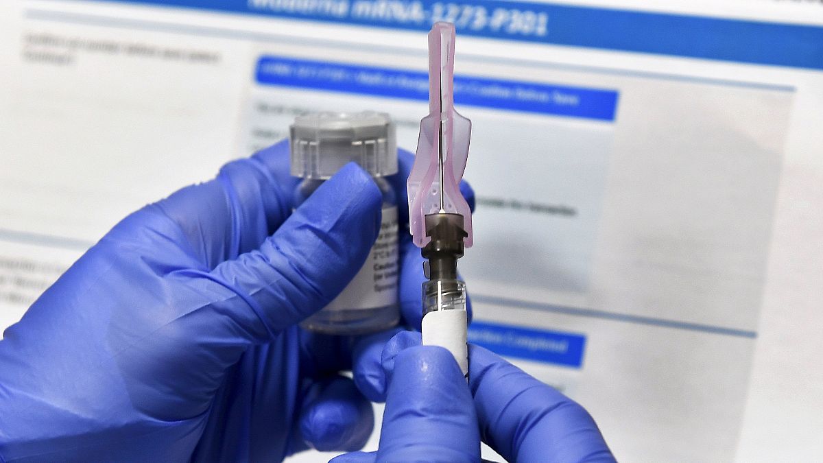FDA готовится одобрить в США уже второй препарат для прививок