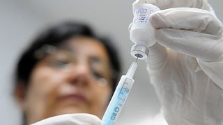 حملة تطعيم ستبدأ في إسبانيا