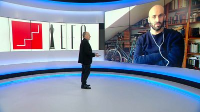 Ο Κάρλο Σιρόνι στο euronews: «Η ιστορία του "Sole" θα μπορούσε να συμβεί οπουδήποτε»