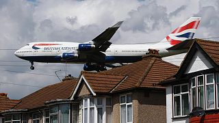 Boeing 747 érkezik a Heathrow reptérre