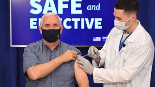 Mike Pence gets COVID-19 vaccine