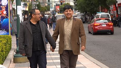 Bolivia's first legally-recognised same-sex couple