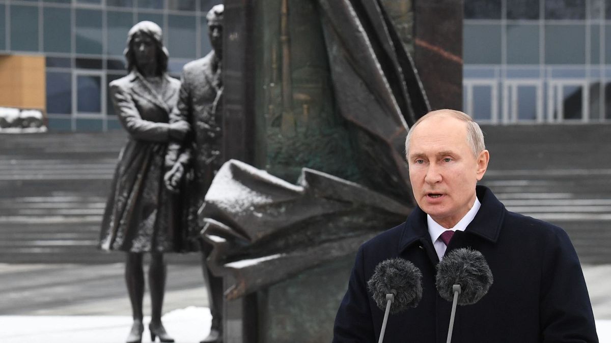 الرئيس الروسي فلاديمير بوتين يلقي كلمة في الذكرى المئوية لتأسيس جهاز الاستخبارات الخارجية الروسي، موسكو في 20 ديسمبر 2020.