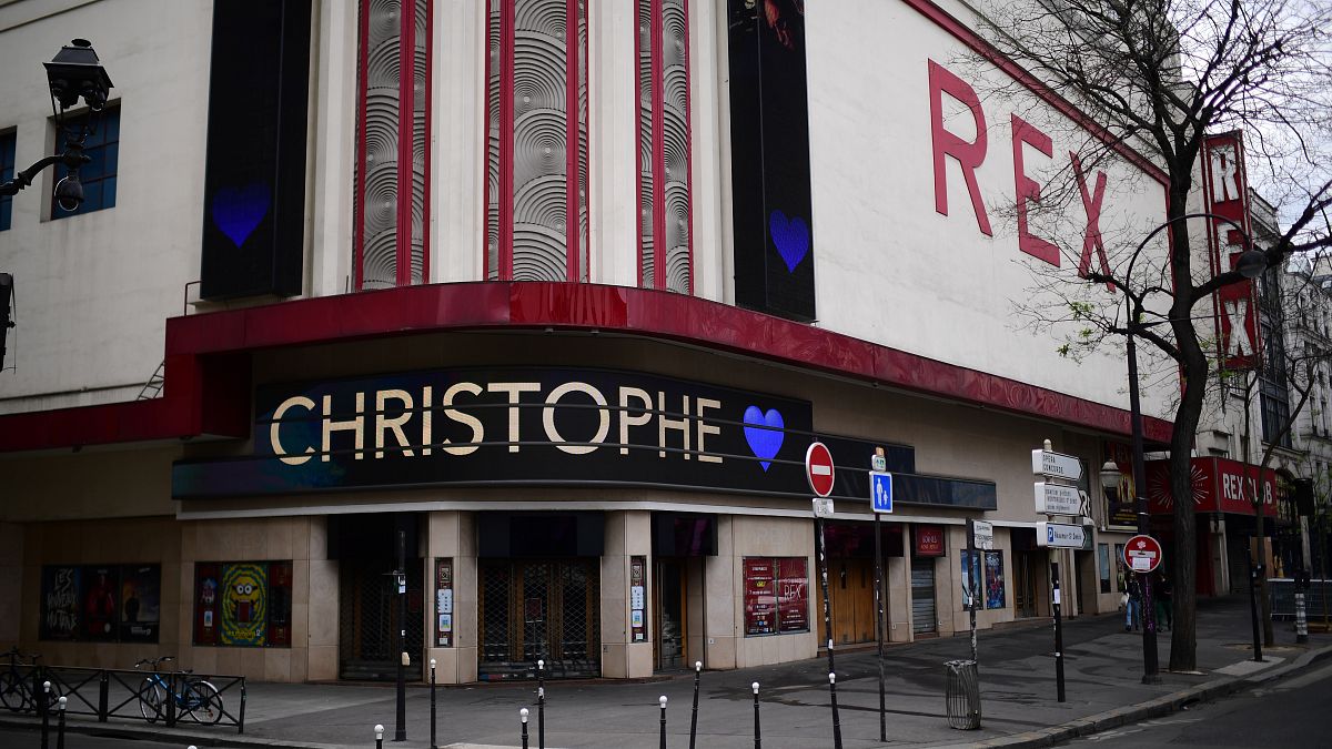 استمرار إغلاق قاعات السينما والمسارح في فرنسا