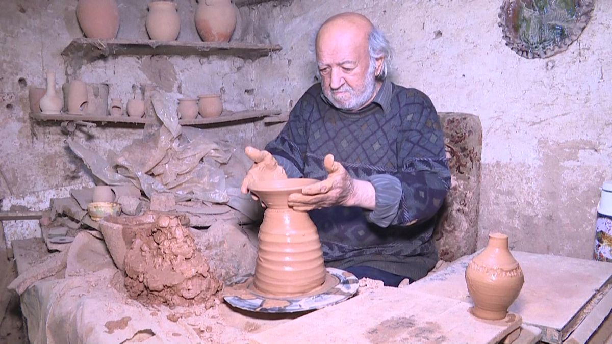 صناعة جرار الفخار - سوريا