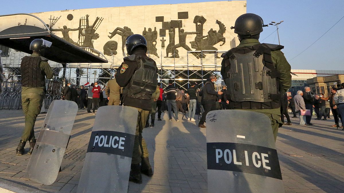 نیروهای پلیس در میدان تحریر بغداد 